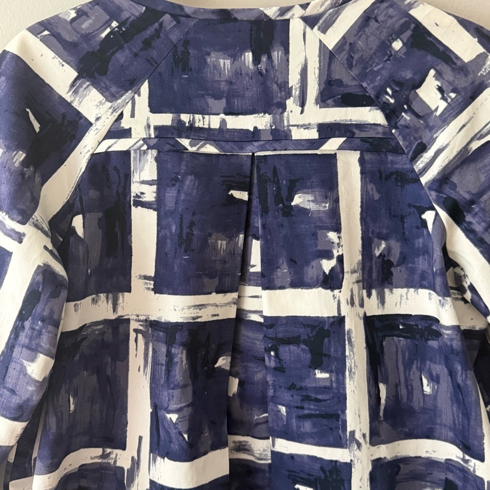 Simply Vera Wang Navy Abstract Print Blouse Lightweight Open Front Jacket Top - Picture 10 of 12